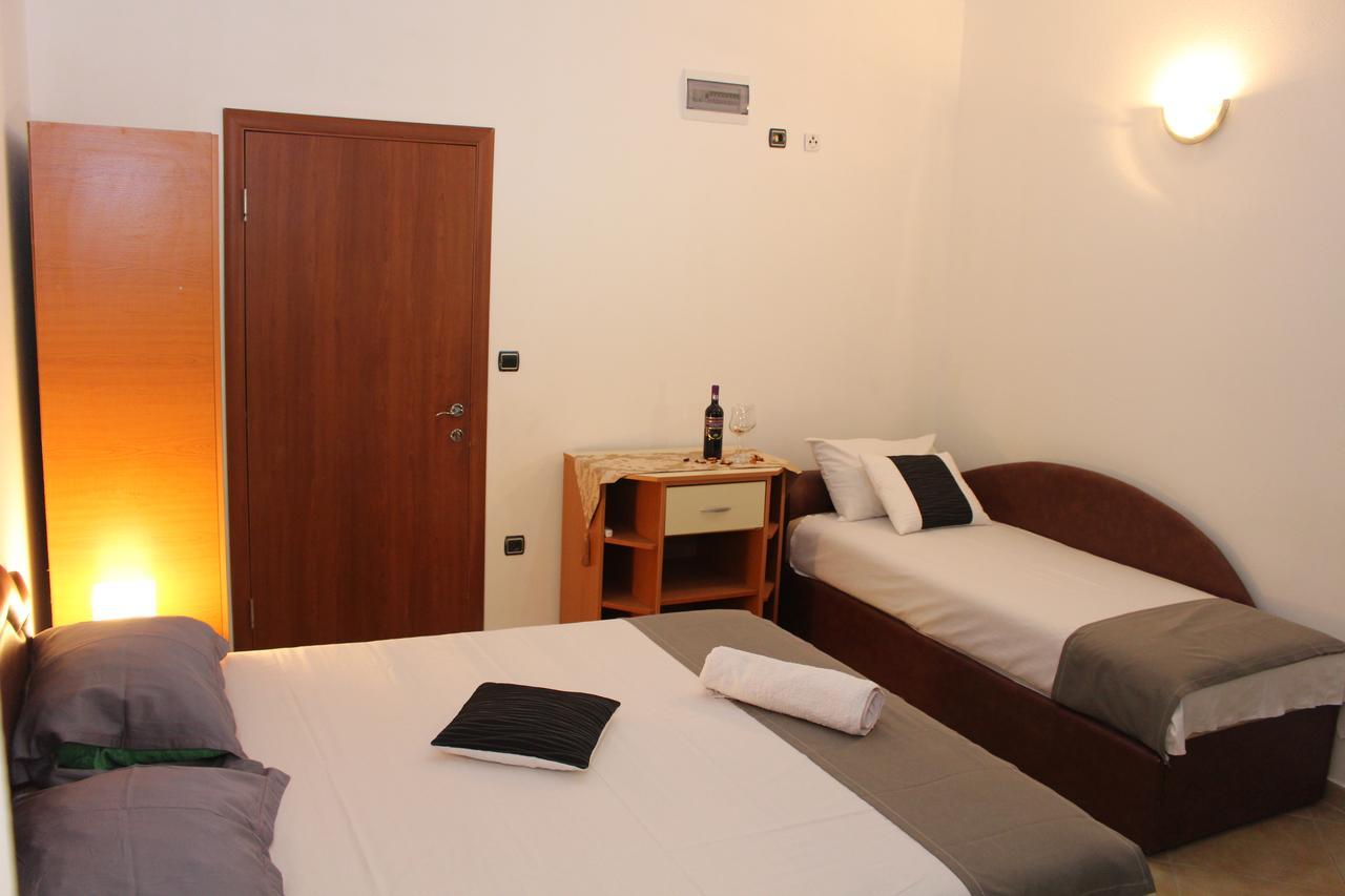 Apartments Perezaj II Ülgün Dış mekan fotoğraf